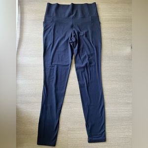 Athleta Salutation Stash Pocket leggings/tights - Navy Blue - size Large Tall
